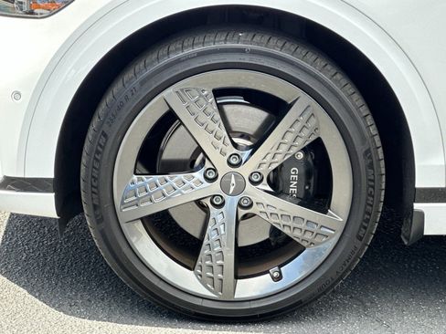 Used 2023 Genesis GV70 2.5T Sport Prestige w/ Sport Prestige Package image 33