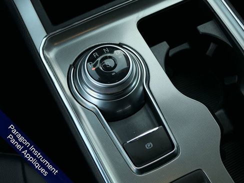 Used 2024 Ford Edge SEL w/ Sport Appearance Package image 24