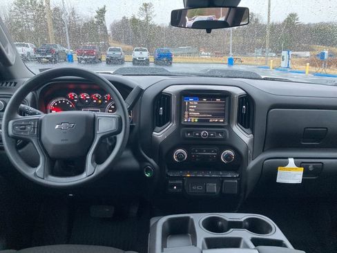 New 2026 Chevrolet Silverado 1500 Custom Trail Boss w/ Turbomax Blackout Package AWD/4WD image 15