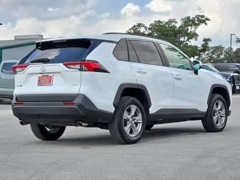 Used 2025 Toyota RAV4 XLE FWD image 5
