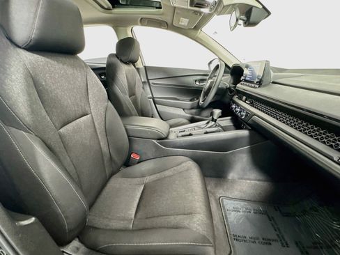 Used 2024 Honda Accord EX image 7