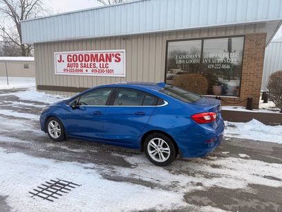 Used 2017 Chevrolet Cruze LT