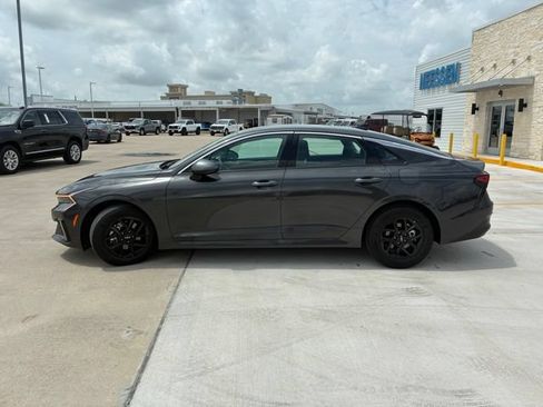 Used 2026 Kia K5 LXS FWD image 6