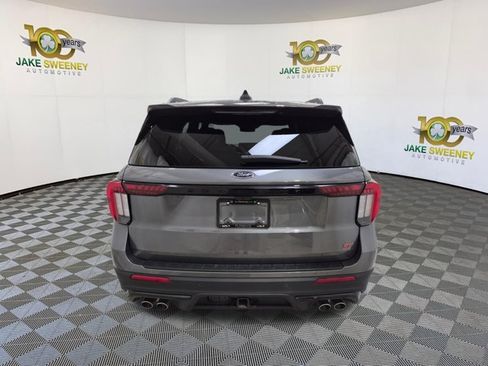Used 2025 Ford Explorer ST w/ Sun And Sound Package AWD/4WD image 9