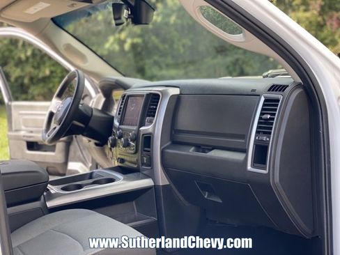 Used 2022 RAM 1500 Classic SLT w/ Electronics Group image 20