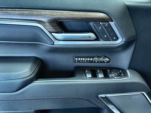 New 2026 Chevrolet Silverado 1500 High Country w/ Technology Package AWD/4WD image 19