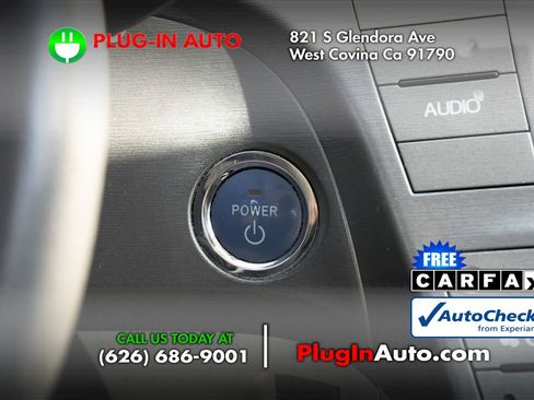 Used 2012 Toyota Prius Three image 17