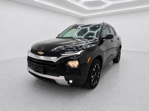 Used 2023 Chevrolet TrailBlazer LT w/ Convenience Package AWD/4WD image 7