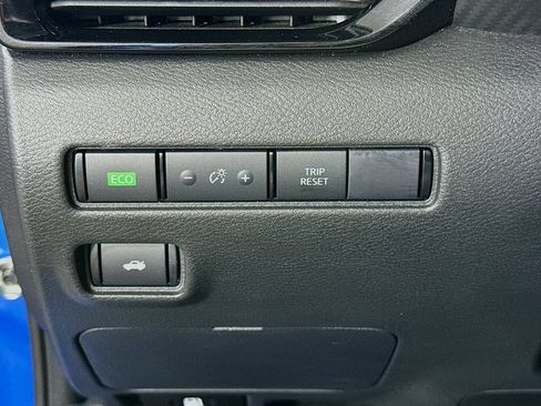 Certified 2024 Nissan Sentra SR w/ SR Premium Package FWD image 20