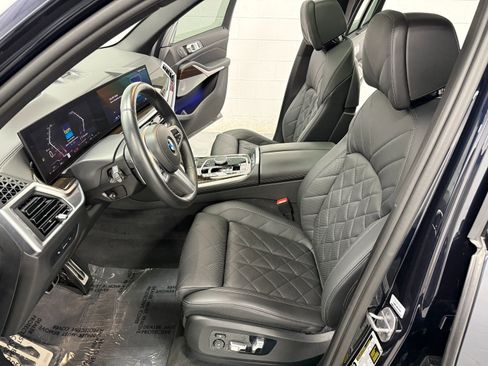 Used 2024 BMW X5 xDrive40i AWD/4WD image 13