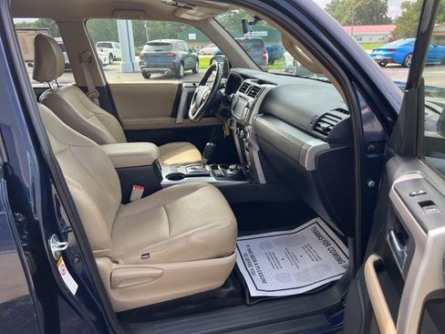 Used 2018 Toyota 4Runner SR5 image 11