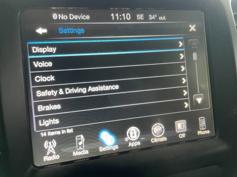 Used 2018 Jeep Cherokee Latitude Plus image 35