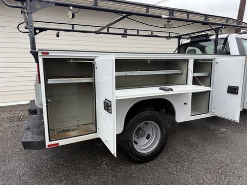 Used 2020 Ford F350 XL w/ Power Equipment Group image 14