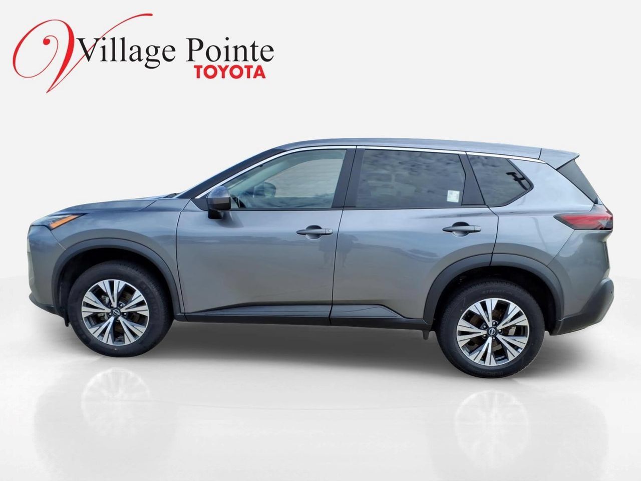 Used 2023 Nissan Rogue SV AWD/4WD image 8
