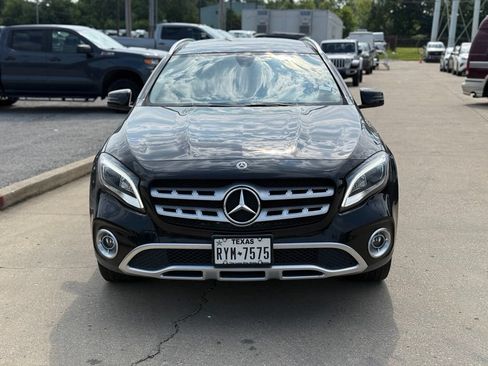 Used 2019 Mercedes-Benz GLA 250 w/ Convenience Package image 3