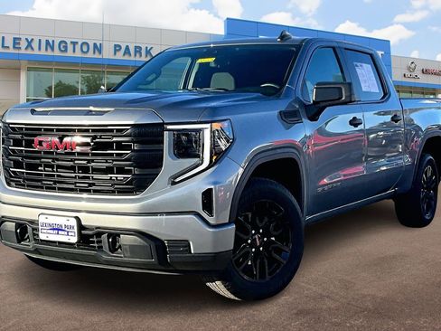 Used 2024 GMC Sierra 1500 Pro w/ Graphite Edition image 12