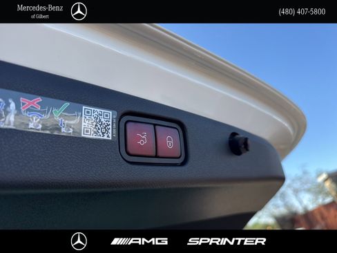 New 2026 Mercedes-Benz E 350 Sedan image 8