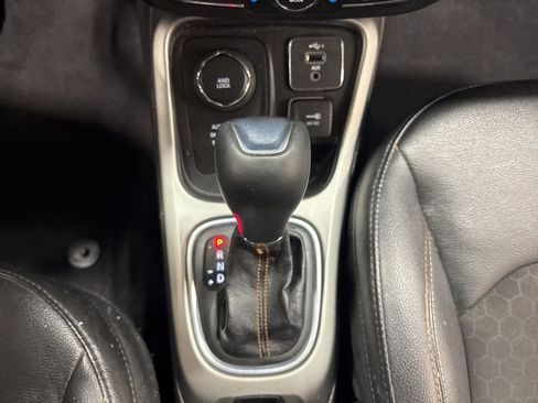 Used 2020 Jeep Compass Latitude w/ Cold Weather Group image 7