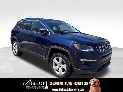 Used 2018 Jeep Compass Latitude w/ Popular Equipment Group AWD/4WD image 14