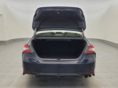 Used 2018 Toyota Camry SE image 29