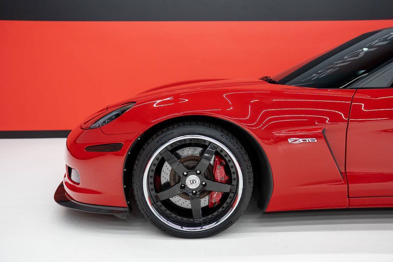 Used 2007 Chevrolet Corvette Z06 w/ Preferred Equipment Group RWD image 19