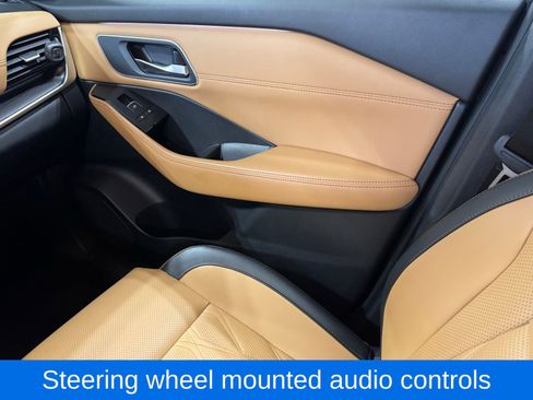 Used 2023 Nissan Rogue Platinum w/ Platinum Premium Package image 31