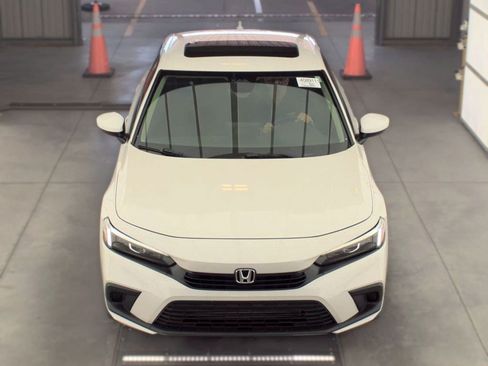 Used 2024 Honda Civic EX image 3