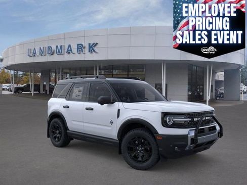 New 2026 Ford Bronco Sport Outer Banks w/ Sasquatch Outer Banks Package AWD/4WD image 8
