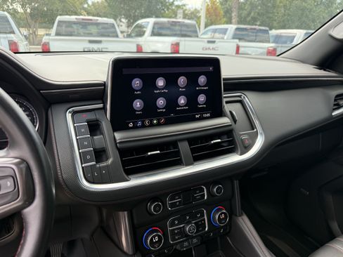 Used 2021 Chevrolet Tahoe RST AWD/4WD image 19
