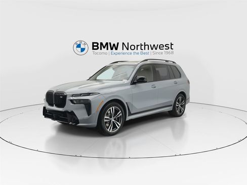 New 2026 BMW X7 M60i image 9