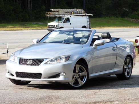 Used 2012 Lexus IS 250C image 5