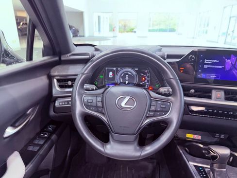 Certified 2023 Lexus UX 250h FWD w/ Premium Package image 17