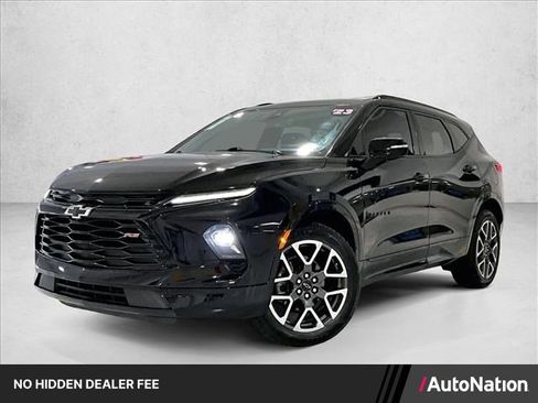 Used 2023 Chevrolet Blazer RS FWD image 1