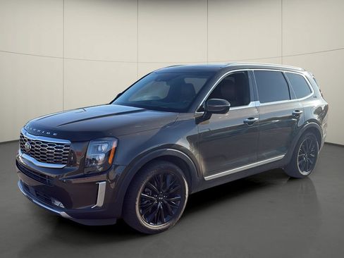 Used 2020 Kia Telluride SX w/ SX Prestige Package AWD/4WD image 3