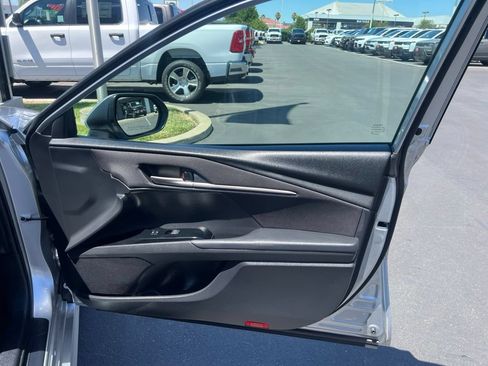 Used 2025 Toyota Camry LE FWD image 42