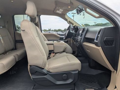 Used 2016 Ford F150 XLT w/ Equipment Group 301A Mid RWD image 25