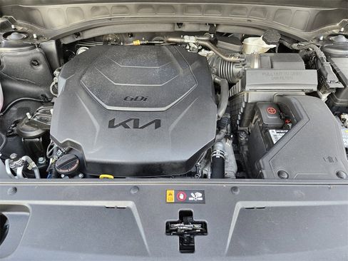 Used 2024 Kia Telluride SX image 32