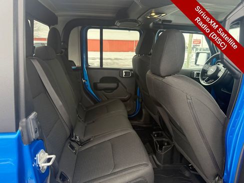 Used 2021 Jeep Gladiator Willys image 30