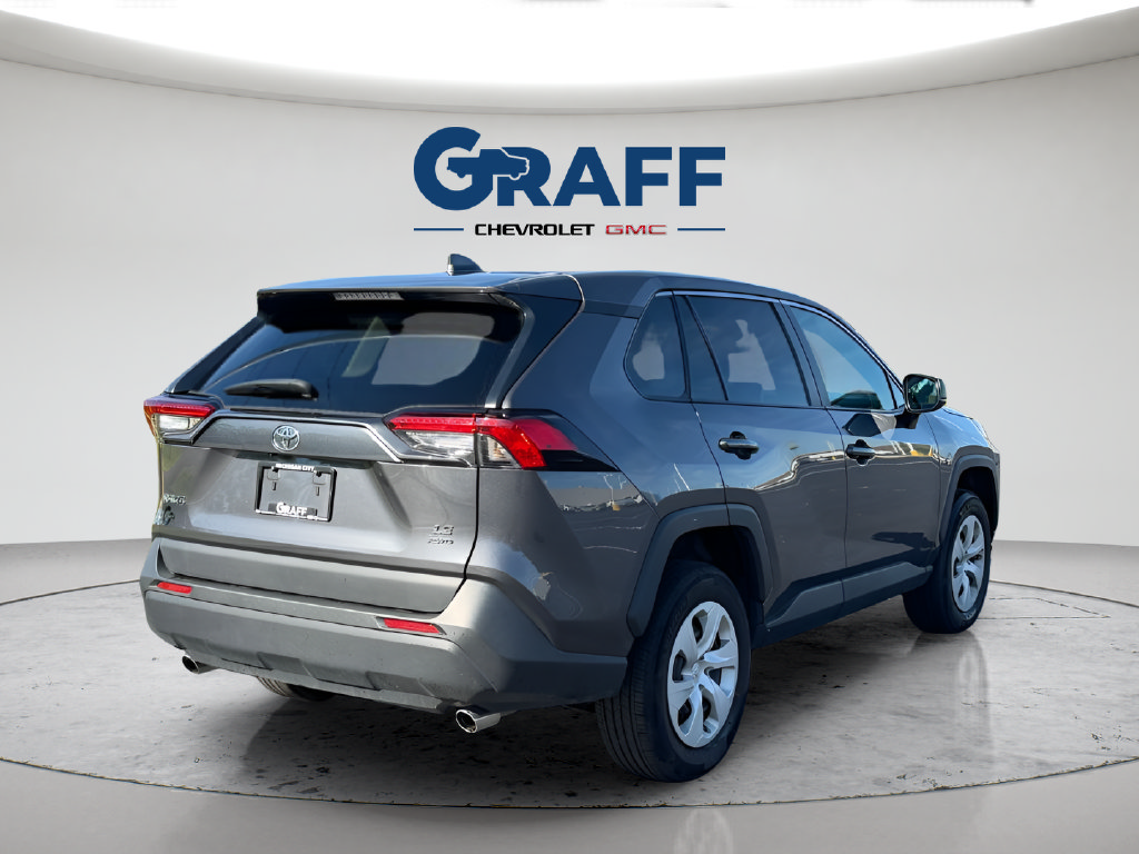 Used 2024 Toyota RAV4 LE AWD/4WD image 6