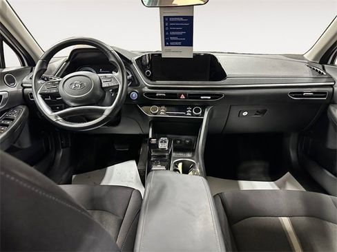 Certified 2023 Hyundai Sonata SEL w/ Cargo Package image 10