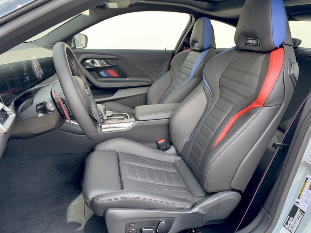 New 2026 BMW M2 w/ Lighting Package RWD image 5
