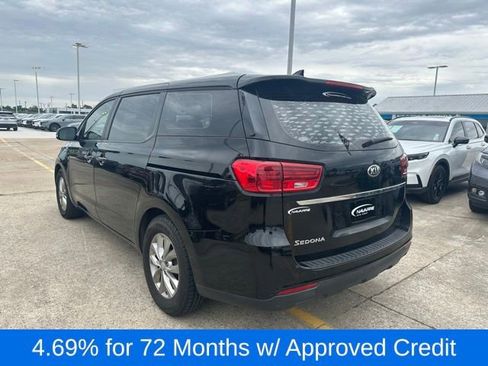 Used 2019 Kia Sedona L image 5