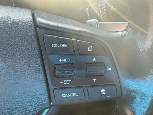 Used 2015 Hyundai Genesis 3.8 w/ Option Group 04 AWD/4WD image 8