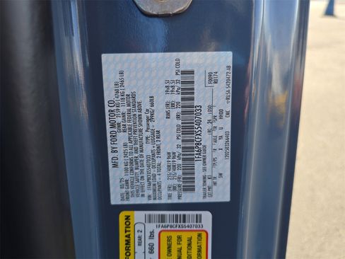 Used 2025 Ford Mustang GT Premium image 27