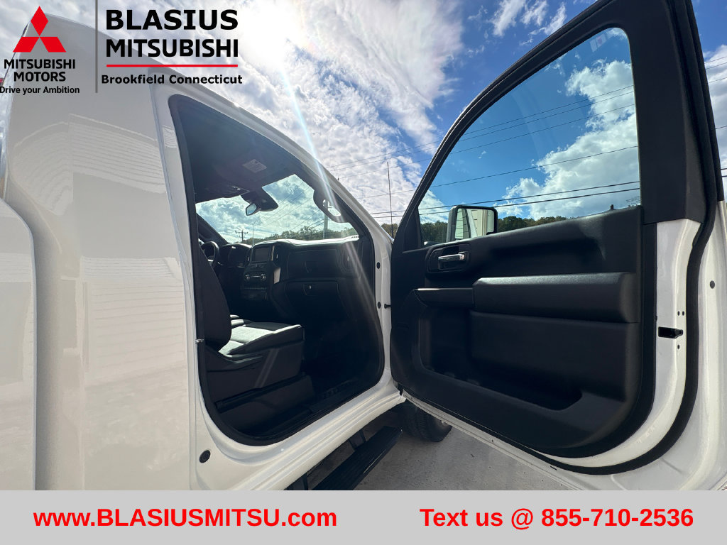 Used 2025 GMC Sierra 2500 Pro w/ 1SA Pro Safety Plus Package AWD/4WD image 31