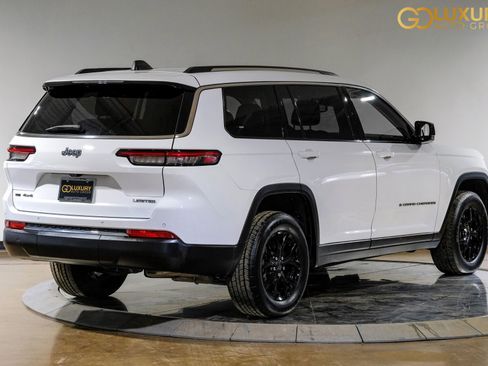 Used 2023 Jeep Grand Cherokee L Limited AWD/4WD image 10