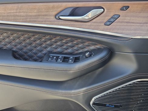 New 2026 Jeep Grand Cherokee L Summit w/ Obsidian Package image 24