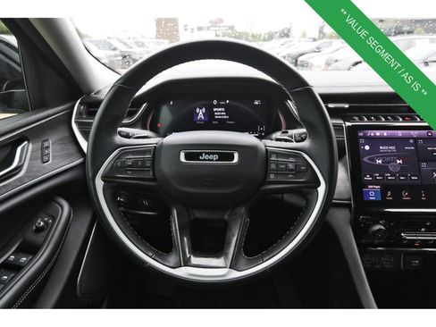 Used 2021 Jeep Grand Cherokee L Limited RWD image 17