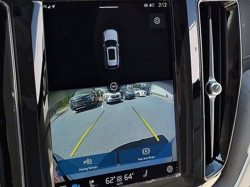 Used 2023 Volvo XC60 B6 Ultimate w/ Climate Package image 19