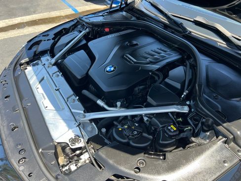 Used 2021 BMW 430i Coupe w/ Convenience Package RWD image 37